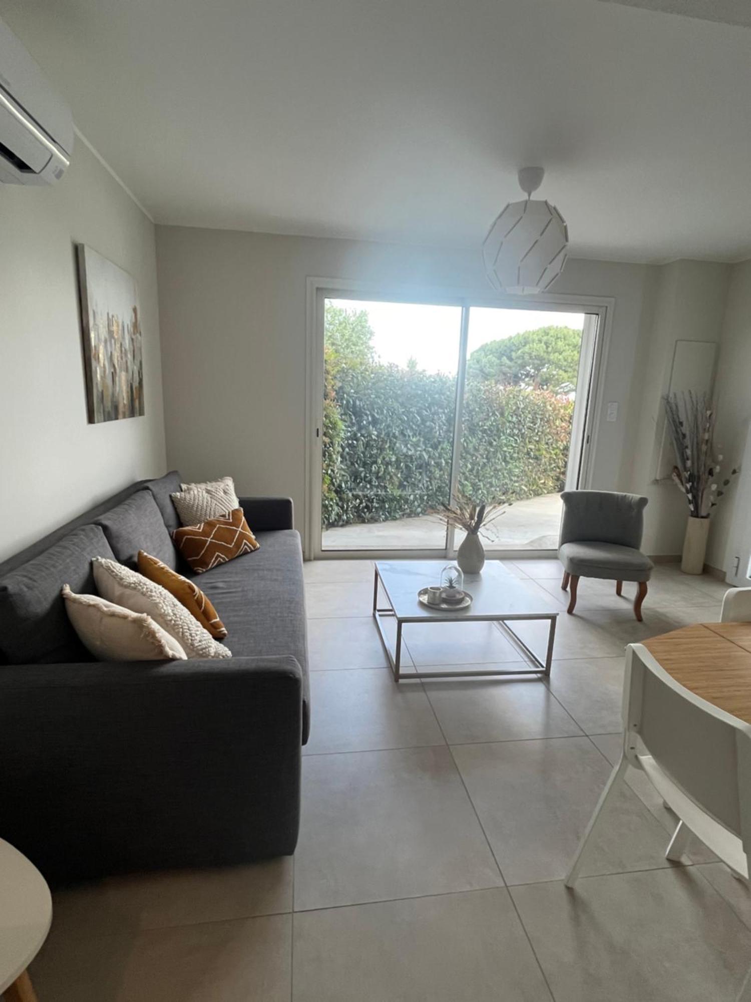 T2 Calme Avec Vue Mer Et Borne De Recharge Sur Demande Bastia  Eksteriør billede